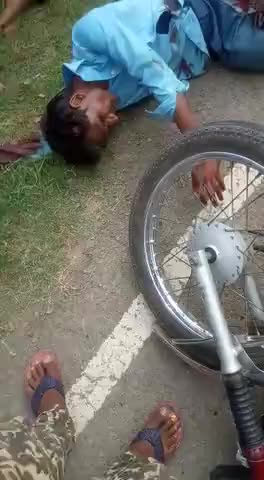 इस्लामपुर: ﻿#Milki mahuari motercycle durghatna hua#10lak