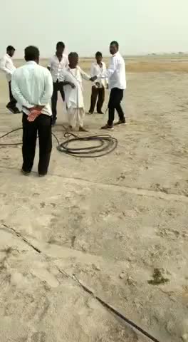 मथुरा: Kya Yahi Hai Sarkar jo ek Kisan per ho rahe Atyachar Ko Nahi ruk Pa Rahi﻿@#10l