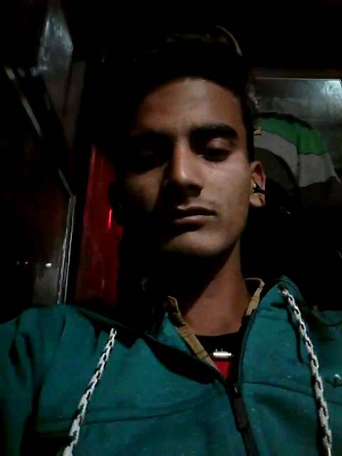 गुरारू: ##10kfollowers #10lakhrupees ##100ph