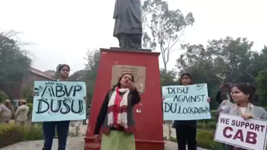 #ABVP National General Secretary Nidhi Tripathi Ji in #DU Campus for supporting #CAA
    #विपिन सागर प्रदेश सह मंत्री