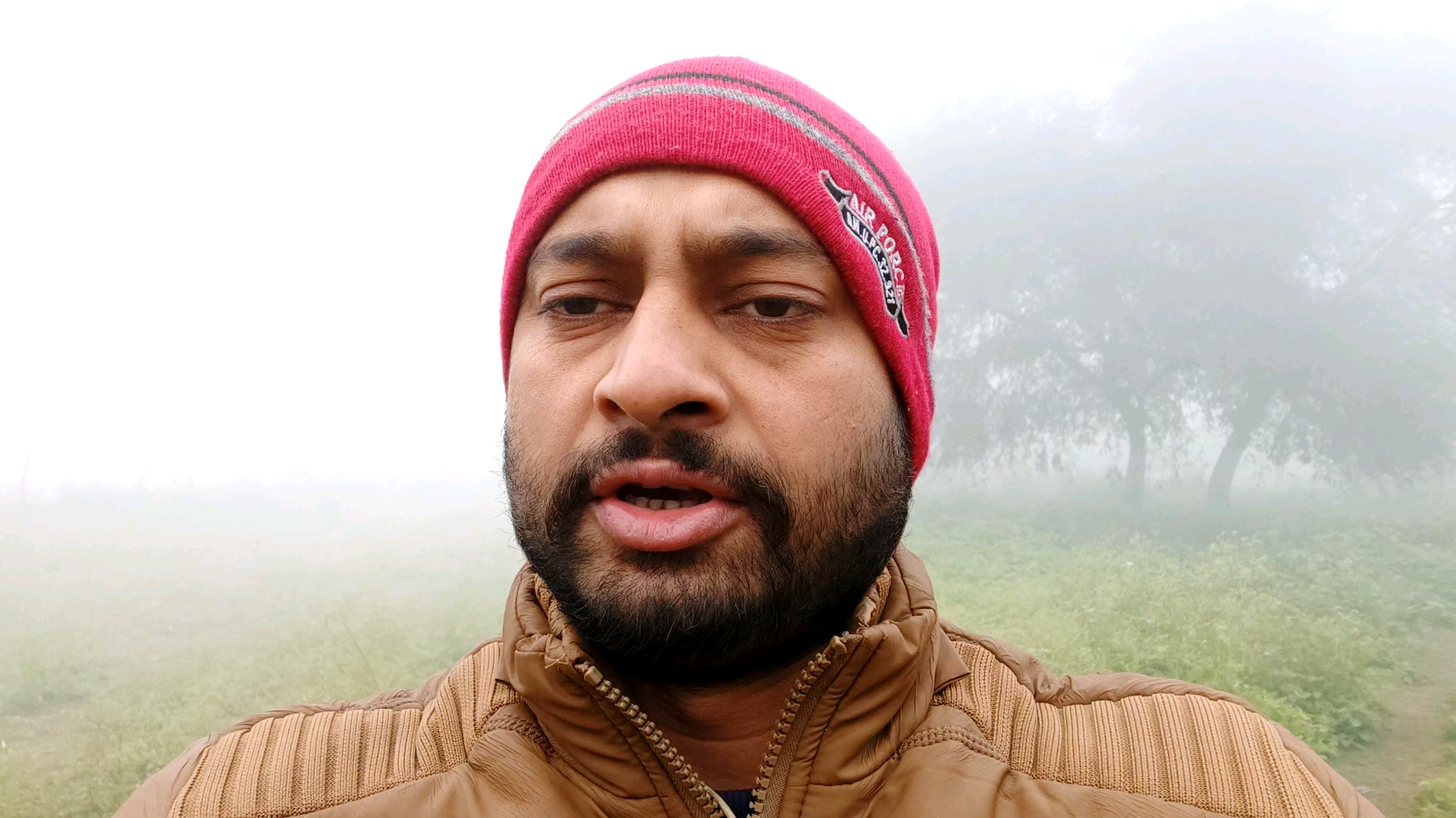 हरदोई: इस बार कड़ाके की ठंड ने तोड़े कई वर्षो के रिकॉर्ड
हाड़ कपाऊ ठंड से जनजीवन अस्त व्यस्त#10kfollowers
