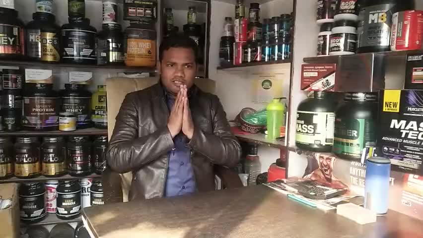 #happynewyear2020 
 मथुरा समाजवादी पार्टी लोहिया वाहिनी के  पूर्व महानगर अध्यक्ष मुन्ना मलिक की जानिब से सभी प्रदेशवासियों को बधाई