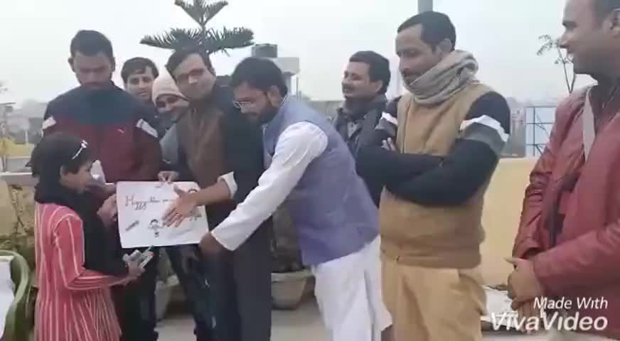 कटिहार: Today organised a #Drawing and #Fine_Arts_Competition  on the roof of Maheen Villa Amla tola Katihar for #children of #locality. #Creations