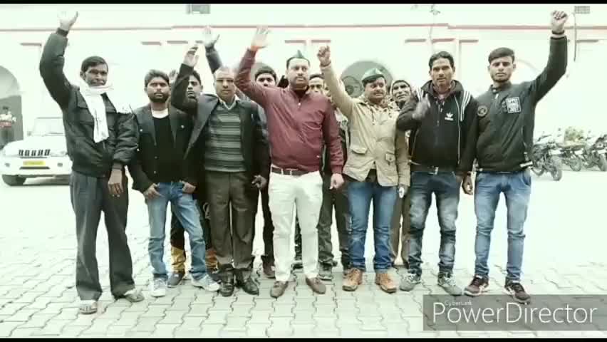 भाकियू लोकतांत्रिक ने जिलाधिकारी हरदोई को सौपा ज्ञापन आवारा पशुओं व सौचालय व स्वछता को लेकर की शिकायत#100smart