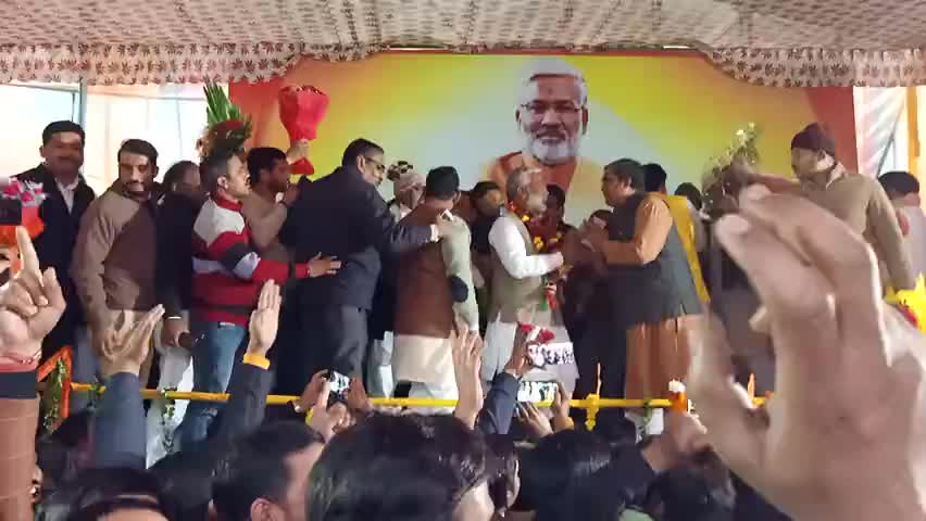 भाजपा उत्तर प्रदेश के आदरणीय #श्रीस्वतंत्रदेव_सिंह जी को पुनः निर्विरोध #अध्यक्ष चुने जाने पर #प्रदेश_कार्यालय पर हार्दिक शुभकामनाएं एवं बधाई देते हु