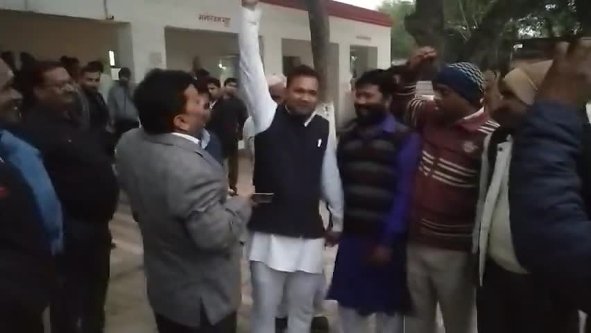 ﻿#इंकलाब जिंदाबाद
#इंकलाब जिंदाबाद