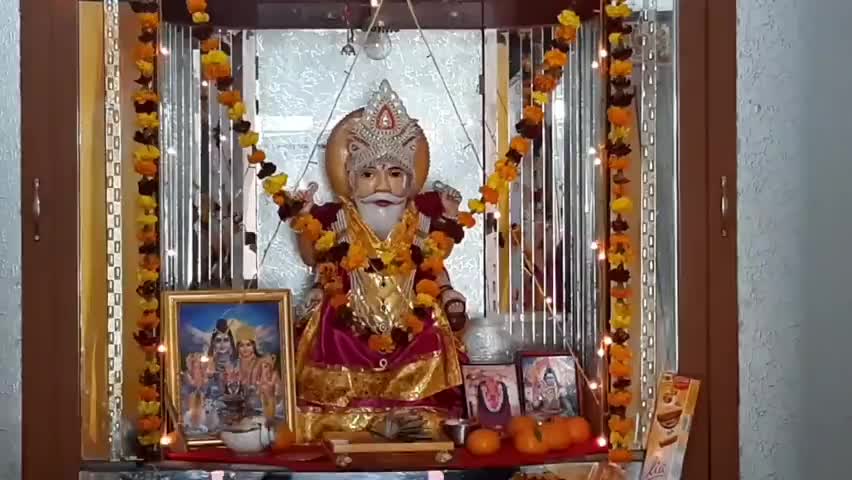 सूरतगढ़: विश्वकर्मा जयंती पर वार्ड-22 मंदिर में हुआ हवन व पूजन का कार्य, सुथार जांगिड़ समाज समिति ने किया आयोजन #विश्वकर्मा_जयंती