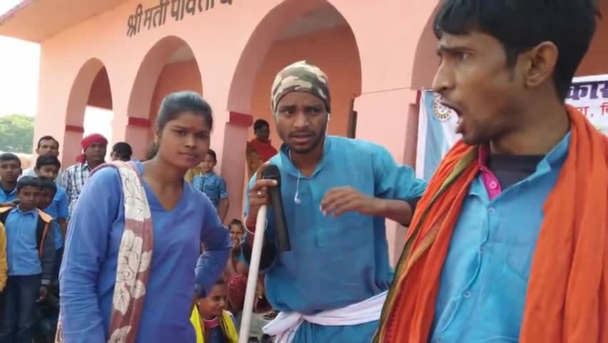 बाराहाट: खड़िहारा में नुक्कड़ नाटक के जरिए कलाकारों ने सामाजिक कुरीतियों के प्रति लोगों को किया जागरूक #जागरूकता #नुक्कड़_नाटक