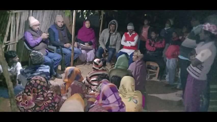 कटोरिया: लोहिया अभियान की सफलता को लेकर घोरमारा पंचायत के वार्ड नंबर ग्यारह में आयोजित हुई रात्रि चौपाल  #स्वच्छ_बिहार #चौपाल