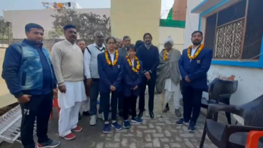 झज्जर: झज्जर की दो बेटियां ताइक्वांडो इंटरनेशनल चैंपियनशिप में खेलने दुबई जाएगी #dubai #ताइक्वांडो #jhajjar