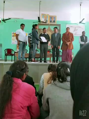 नावां: मिठड़ी ग्राम की दीपिका ने कला वर्ग में 91.60% अंक किये थे हासिल, प्रियदर्शिनी पुरस्कार से किया गया सम्मानित  #पुरस्कार