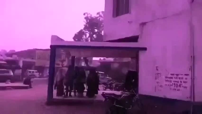 महराजगंज: कोरोना वायरस से बचाव के लिए महाराजगंज PHC के डॉक्टरों द्वारा लोगों को किया जा रहा जागरूक #कोरोना_वायरस #phc