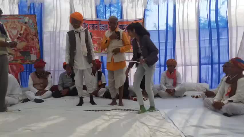 शाहपुरा: शाहपुरा में जांगिड़ समाज ने विश्वकर्मा जयंती पर निकाली शोभायात्रा, छात्र-छात्राओं का किया सम्मानित #विश्वकर्मा_जयंती