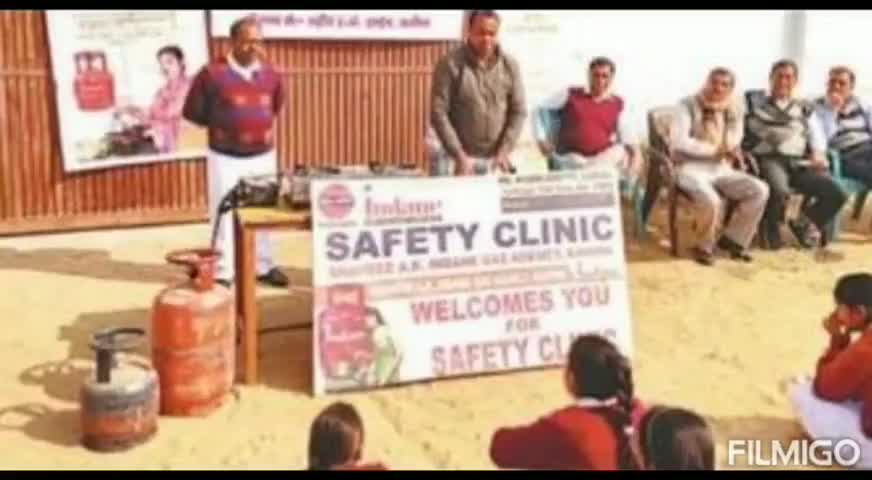 महेंद्रगढ़: कनीना के गवर्नमेंट गर्ल्स सीनियर सेकेंडरी स्कूल में प्रधानमंत्री एलपीजी पंचायत कार्यक्रम का हुआ आयोजन #एलपीजी