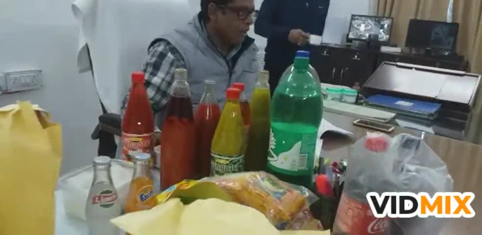 खूंटी: एसडीओ प्रणव कुमार पाल ने मिलावट करने वाले दुकानदारों पर की कार्रवाई, मिलावटी खाद्य पदार्थ किया जब्त #खाद्य_सुरक्षा #sdo