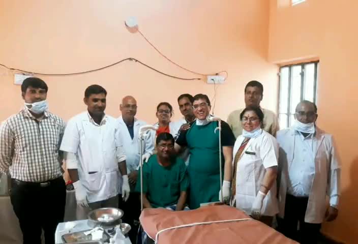 फागी: माधोराजपुरा के खेड़ा बालाजी धाम में आयुर्वेद विभाग द्वारा निशुल्क चिकित्सा शिविर का किया जा रहा आयोजन #स्वास्थ_शिविर