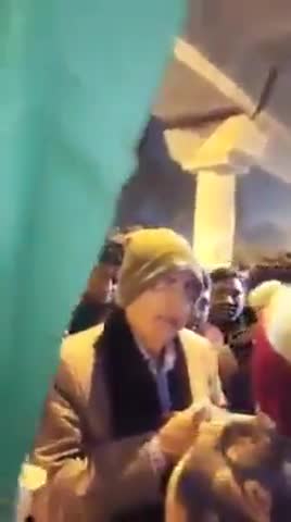 संभल: एक छोटा सा बच्चा कन्हैया के स्टाइल में आज़ादी के नारे लगा रहे हैं।
#Protest #Against #Anti- #CAA #NRC #NPR