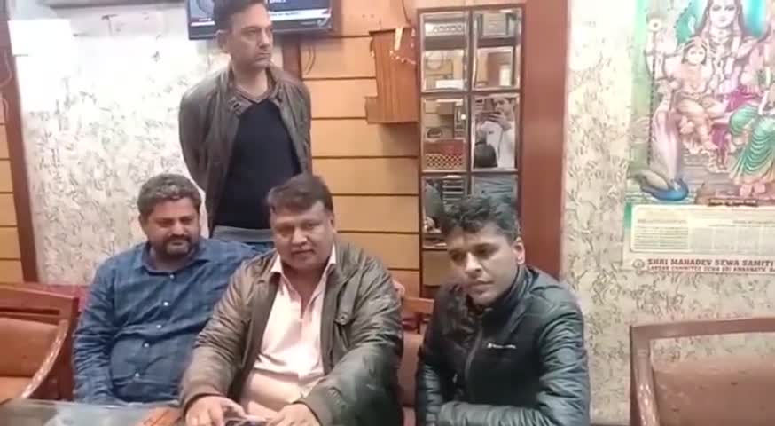कालका: कालका मेन मार्किट में व्यापारियों और दुकानदारों ने बैठक कर एसीपी रमेश के समक्ष रखी समस्याएं #एसीपी
