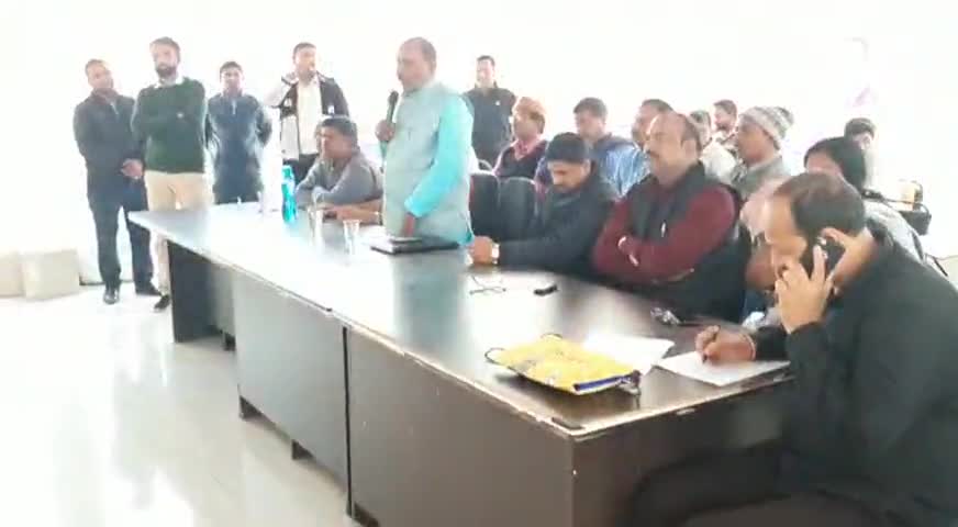 अमनौर विश्व प्रभा कम्युनिटी सेंटर पर छपरा सांसद की अनुसंशा कामेश्वर ओझा द्वारा विकलांग को दी गई ट्राइसाईकल #सांसद #विकलांग