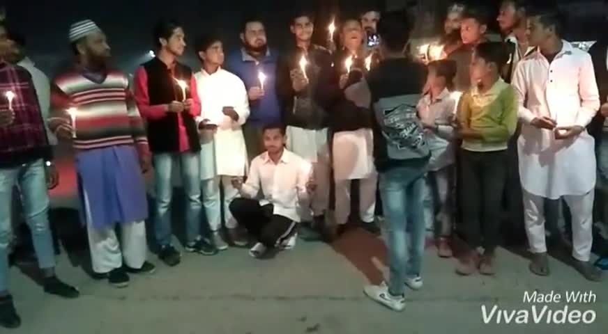 पूरनपुर: पुलवामा हमले की बरसी पर सपा कार्यकर्ताओं ने निकाला कैंडल मार्च, शोक सभा का भी किया गया आयोजन #पुलवामा_हमला
