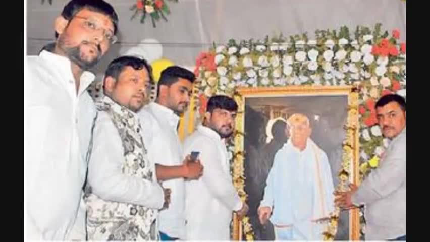 झरिया/जोरापोखर/सिंदरी: झरिया विहिप कार्यालय के समीप दो दिवसीय अखंड हरिकीर्तन का समापन , डॉक्टर जनार्दन पांडे की प्रथम पुण्यतिथि मनाई गई #हरि कीर्तन