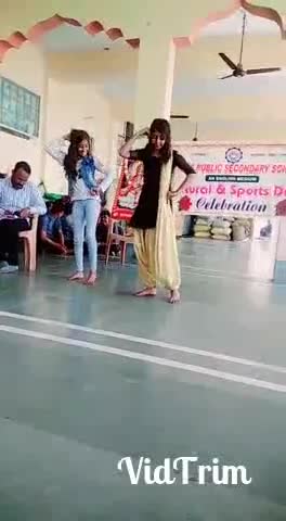 देसूरी: देसुरी की जीनियस पब्लिक सेकेण्डरी स्कूल की खेलकूद प्रतियोगिता के दूसरे दिन डांस प्रतियोगिता भी हुई संपन्न #खेलकूद