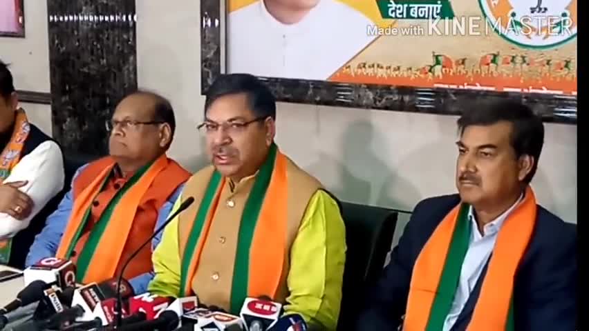 जयपुर: भाजपा मुख्यालय में बोले सतीश पूनिया राहुल गांधी की जगह देना चाहते हैं अशोक गहलोत
#ashok_gehlot
