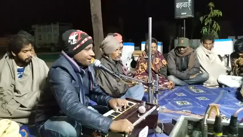 डूंगला: डूंगला में देर रात तक हुआ भजन संध्या का आयोजन #भजन_संध्या