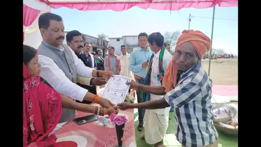 मंडला: खोड़ा खुदरा ग्राम में विधायक ने निर्माण कार्यों का किया भूमि पूजन #विधायक #भूमि_पूजन