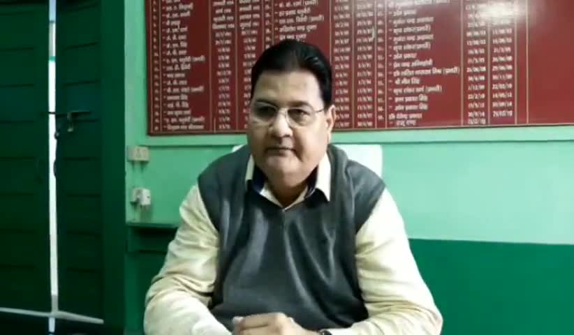 इटावा: DIOS ने यूपी बोर्ड परीक्षाओं के लिए छात्र-छात्राओं को दी शुभकामनाएं, केंद्र व्यवस्थापकों को दिए सुरक्षा के निर्देश #dios