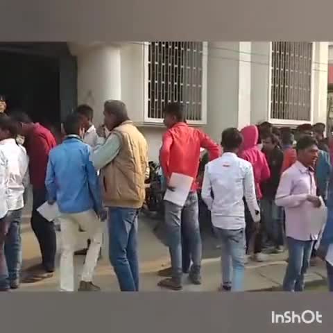 मुशहरी: ज़िले भर में कड़ी सुरक्षा के बीच 63 केंद्रों पर मैट्रिक परीक्षा हुई शुरू #मैट्रिक_परीक्षा