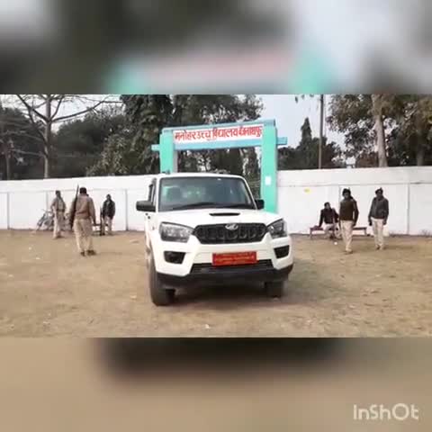 सौर बाज़ार: कदाचार मुक्त परीक्षा हेतु मनोहर उच्च विद्यालय बैजनाथपुर मैट्रिक परीक्षा केंद्र पहुंचे सदर SDO एवं SDPO #मैट्रिक_परीक्षा