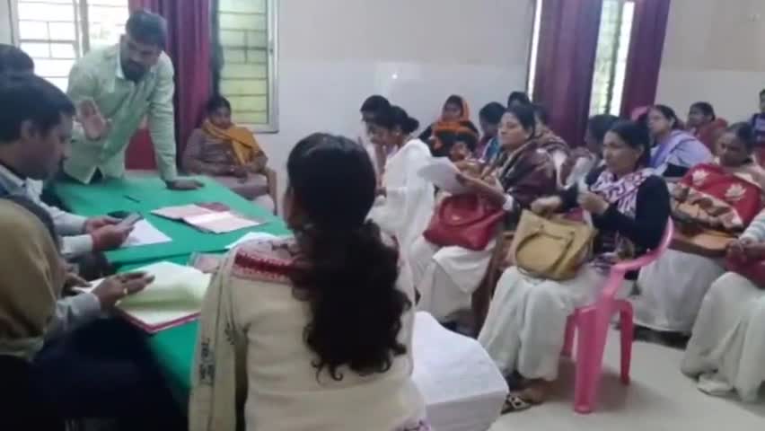 भगवानपुर: भगवानपुर सीएचसी में एएनएम को कोरोना वायरस के बारे में दी गई जानकारी, जागरूक करने के निर्देश #कोरोना_वायरस #एएनएम