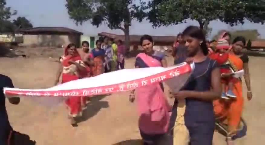 करौं: कौरो प्रखंड में महिला एवं बाल विकास विभाग द्वारा निकाली गई 'बेटी बचाओ बेटी पढ़ाओ' को लेकर जागरूकता रैली #जनजागरूकता_अभियान