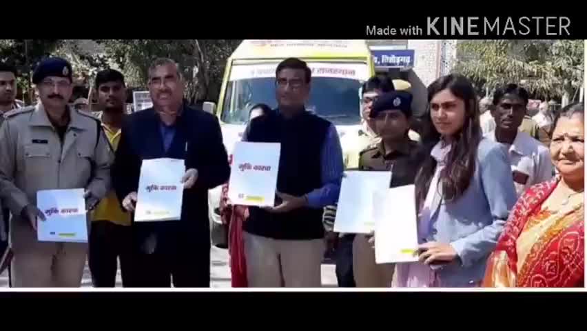 चित्तौड़गढ़: ज़िला पहुंची टीम ने ज़िला भ्रमण कर बाल श्रम के खिलाफ दिया सन्देश, कलेक्टर व एसपी ने हरी झंडी दिखाकर किया रवाना #बाल_श्रम