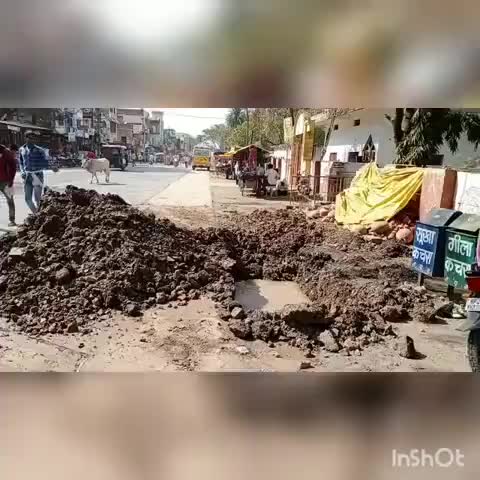 बासोदा: नपा ने गंज बासौदा सिटी थाने के पास पाइप लाइन लीकेज को सुधारा, काफी पानी बह चुका था व्यर्थ #जल_समस्या
