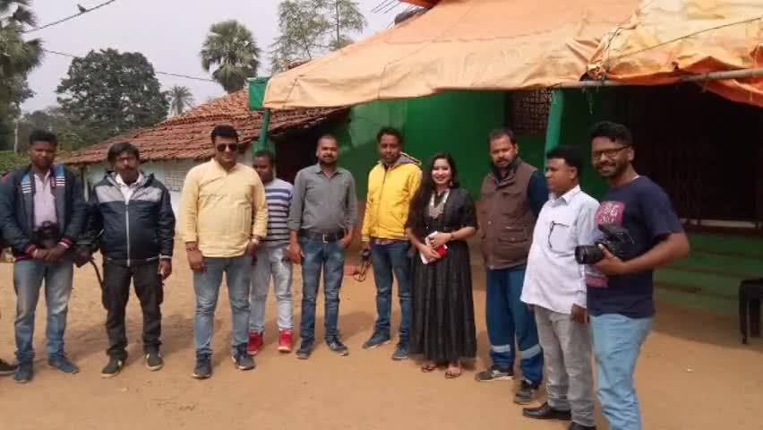 जरमुण्डी: सुखजोरा गांव में दूरदर्शन रांची की टीम द्वारा की जाएगी फिल्म की शूटिंग #फिल्म_शूटिंग #दूरदर्शन
