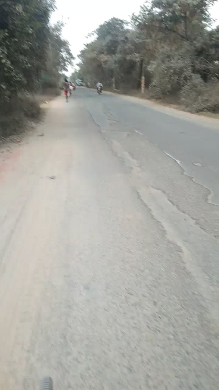 दाउदनगर: दाउदनगर से पचरुखिया गो रोडो की मरम्मत करवाई जाए श्याम पार्टियों जानकारियों की बहुत कठिनाई#पेट्रोल #﻿@#डीज़ल
