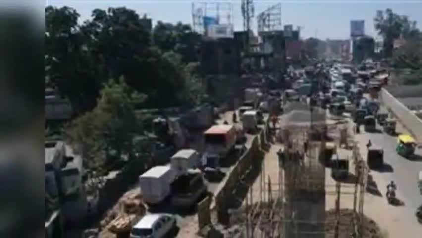 कांके: एक साल बाद भी अधूरा पड़ा कांटाटोली फ्लाईओवर का निर्माण कार्य, लोगों को होती है परेशानी #फ्लाईओवर
