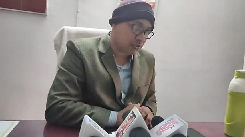 हुज़ूर: लेखापाल रामचंद्र पांडेय पर मनमानी करने का लगा आरोप, जनपद सीईओ द्वारा मांगे जाने पर भी नहीं दिखाई सर्विस बुक