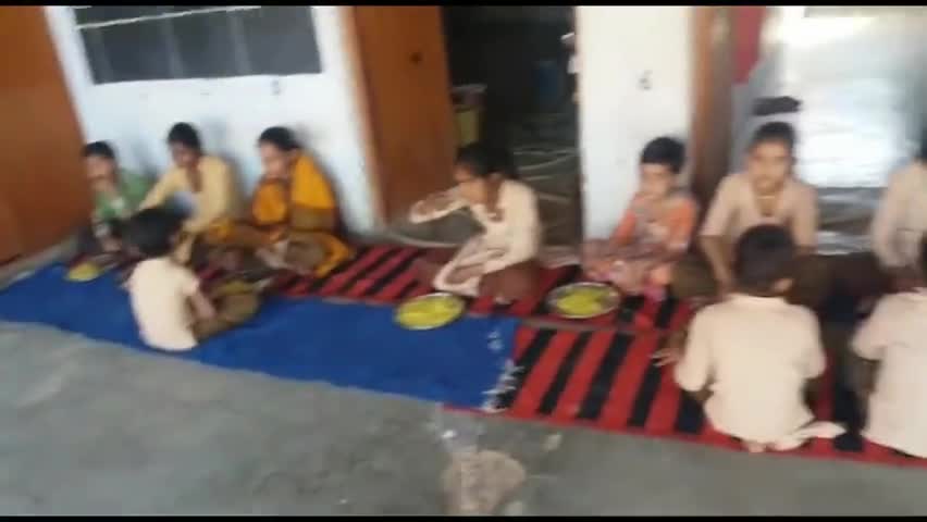 सूरतगढ़: श्योनाथपुरा के राजकीय विद्यालय में नियमित रूप से किया जा रहा है मिड-डे-मील का वितरण #मिड_डे_मील
