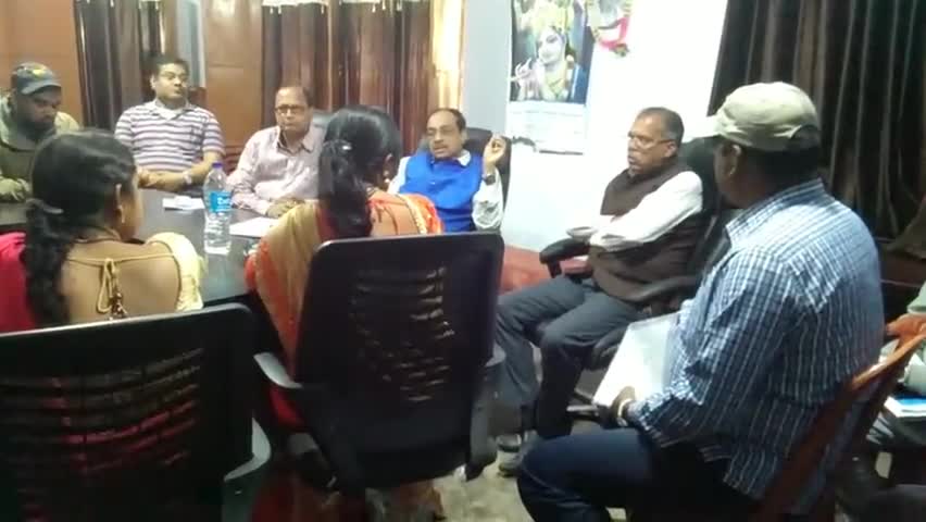 बरहरुवा: नगर विकास के अपर सचिव का निरीक्षण महज खानापूर्ति :नगर उपाध्यक्ष #अफसरशाही का जीता जागता नमूना है बरहरवा नगर पंचायत
