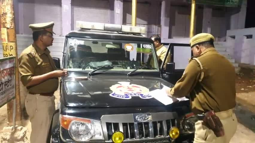 मोठ: समथर थाना अध्यक्ष द्वारा पीआरवी 392 का किया गया औचक निरीक्षण #थाना_अध्यक्ष #निरीक्षण
