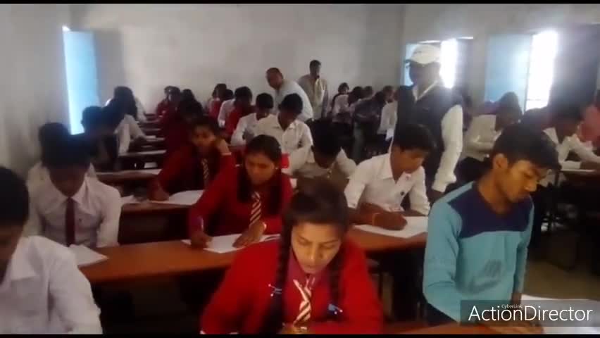 रंका: प्रखंड के विद्यालयों में शांतिपूर्ण सम्पन्न हुई मैट्रिक की विज्ञान विषय की परीक्षा #मैट्रिक_परीक्षा