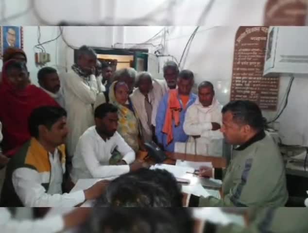 गढ़वा: गढ़वा प्रखंड कार्यालय में बीडीओ ने सामाजिक सुरक्षा पेंशन के तहत 95 लोगो के पेंशन स्वीकृत किए।#पेंशन#स्वीकृत