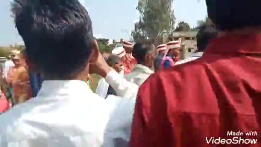 बिधूना: अछल्दा में हुए सामूहिक विवाह में 37 जोड़ों की हुई शादी #सामूहिक_विवाह