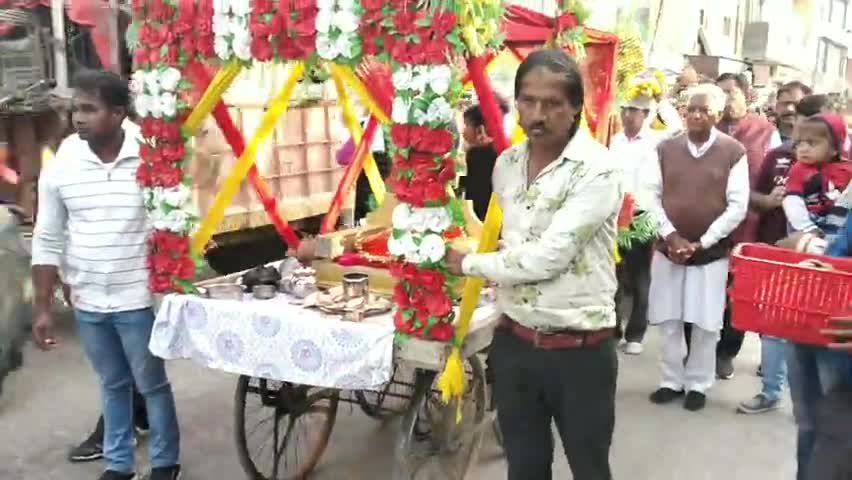 करणपुर: श्री करणपुर कस्बे के वार्ड 17 में आयोजित भागवत कथा को लेकर निकाली गई कलश यात्रा, 4 मार्च तक होगी कथा #धर्म #भागवत_कथा