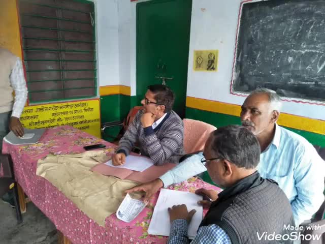 जालौन: उपजिलाधिकारी ने ग्राम गिधौसा में जन चौपाल लगाकर सुनी ग्रामीणों की समस्याएं, देखें विकास कार्य #एसडीएम #जन_चौपाल