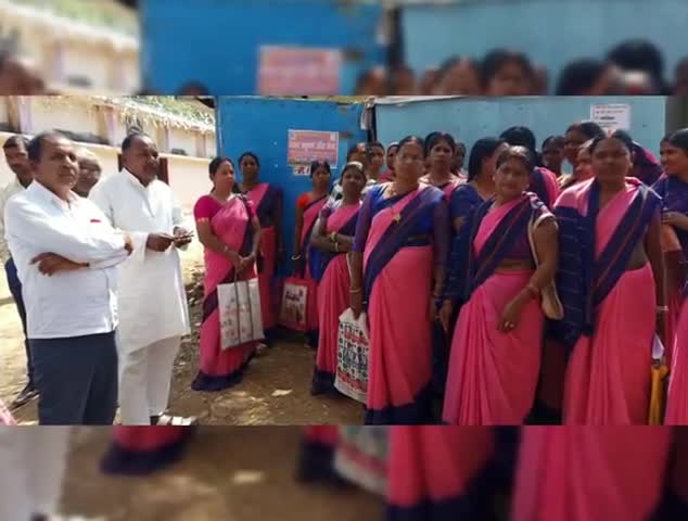 गढ़वा: झारखंड प्रदेश आंगनबाड़ी वर्कस की हुई बैठक, बकाए मानदेय व पोषाहार के बकाए की मांग पर बनी सहमति #बैठक #आंगनबाड़ी