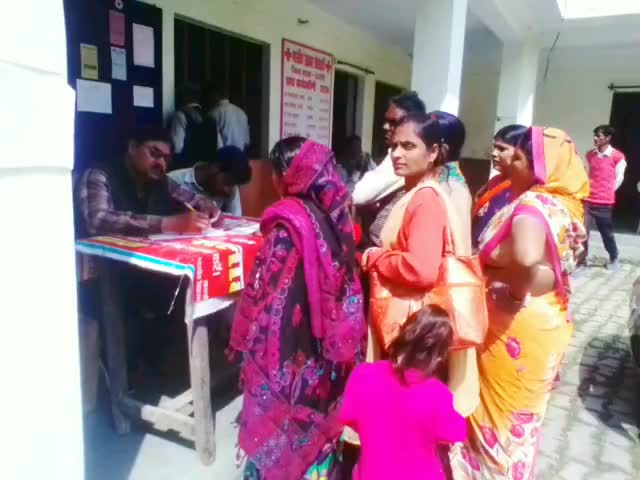 हरदोई: रेड क्रॉस भवन में स्वास्थ्य शिविर का हुआ आयोजन, 69 मरीजों ने लिया इलाज का लाभ